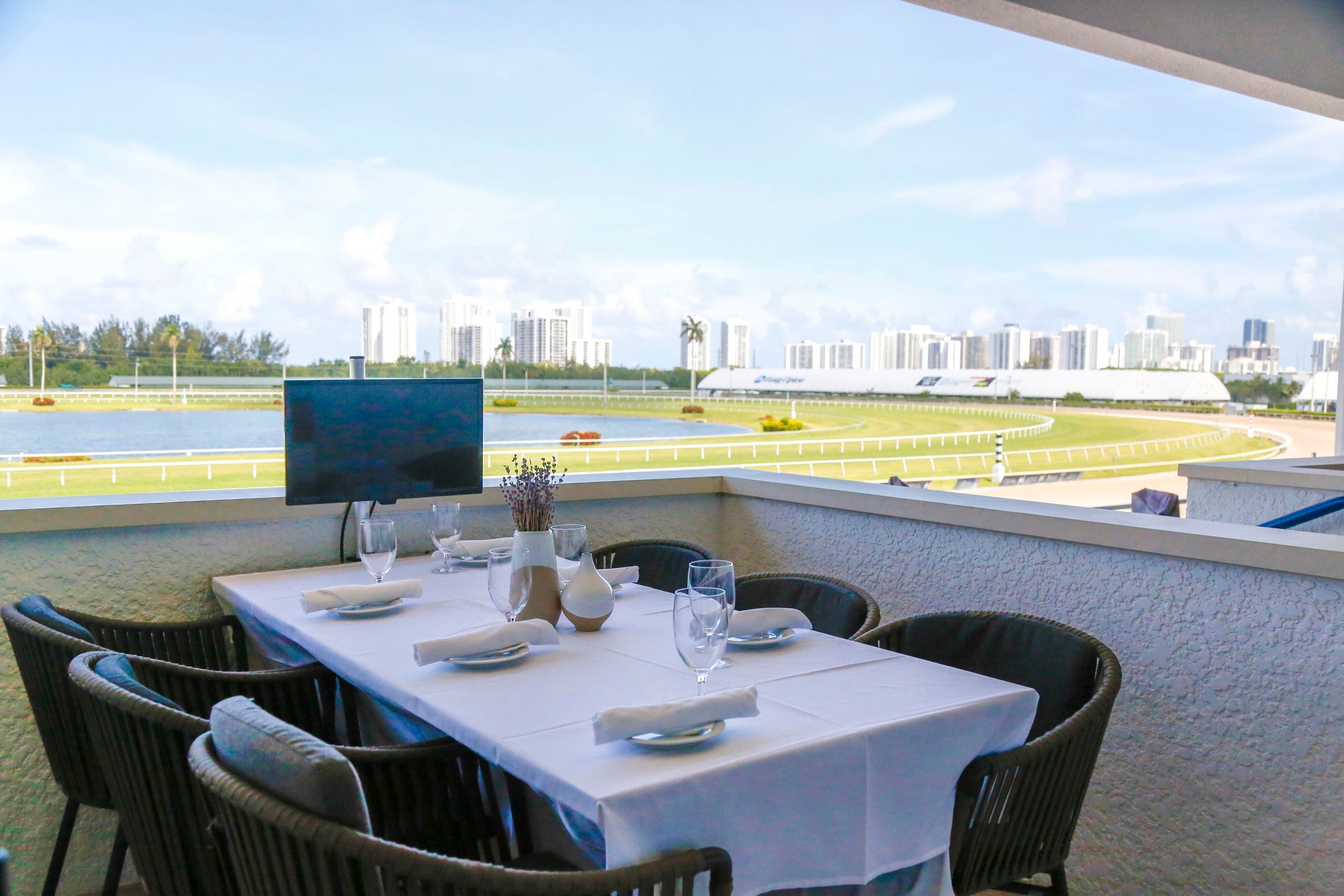 Ten Palms at Gulfstream Park