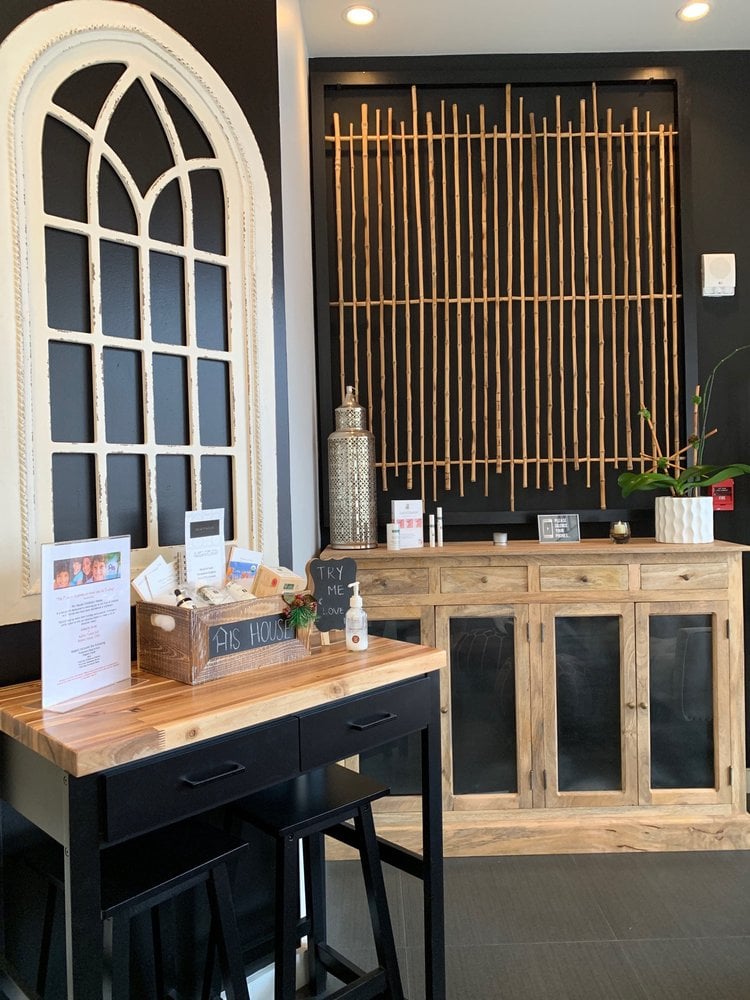 Skintique Miami in Coral Gables