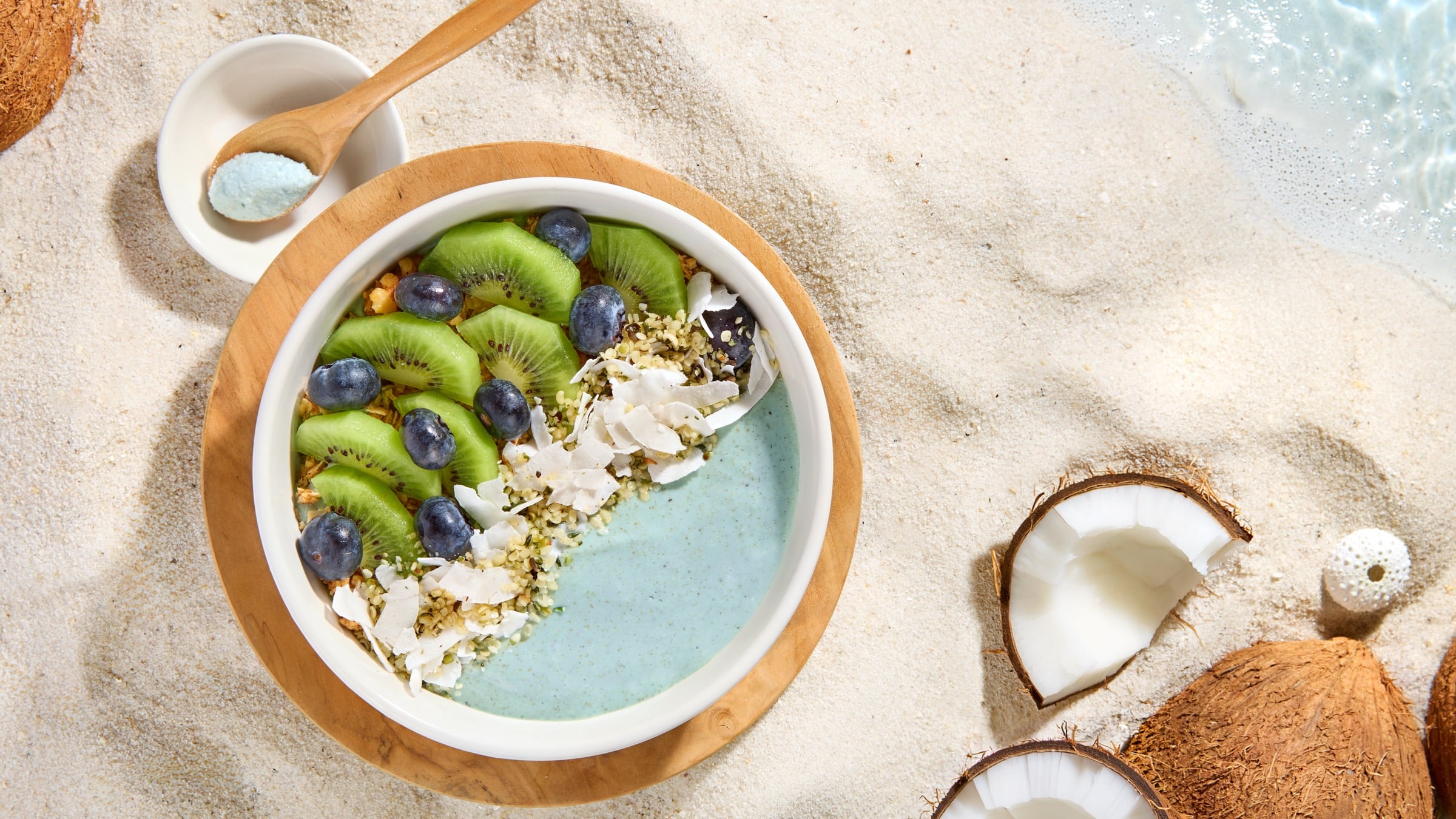 The Coco Loco Bowl from Pura Vida Miami and Coconut Cult collaboration