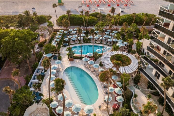 00 featured pool view