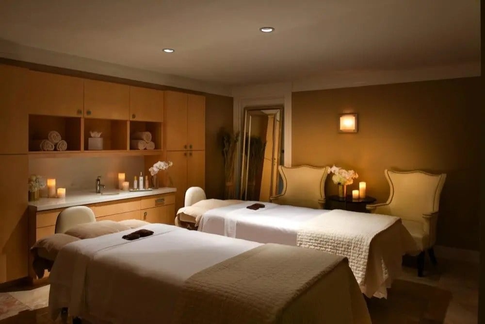 The Trump Spa couples massage room