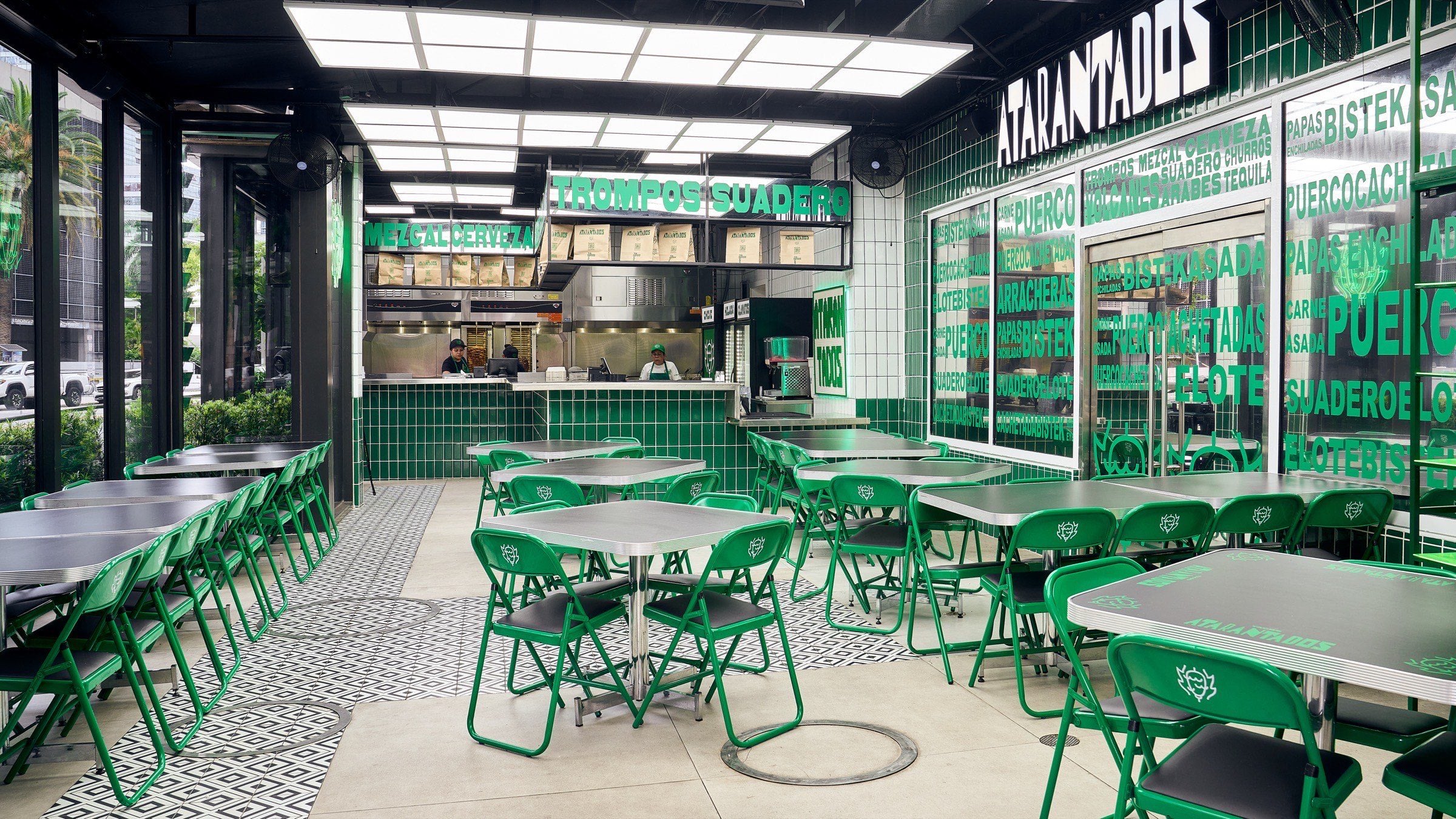 Tacos Atarantados interior